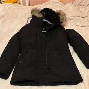 Uniqlo Black Hooded Winter Coat with Fur Trim
